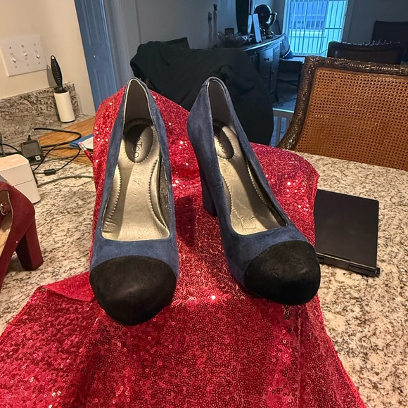 Nine West Shoes - Nine West Blue and Black Heels